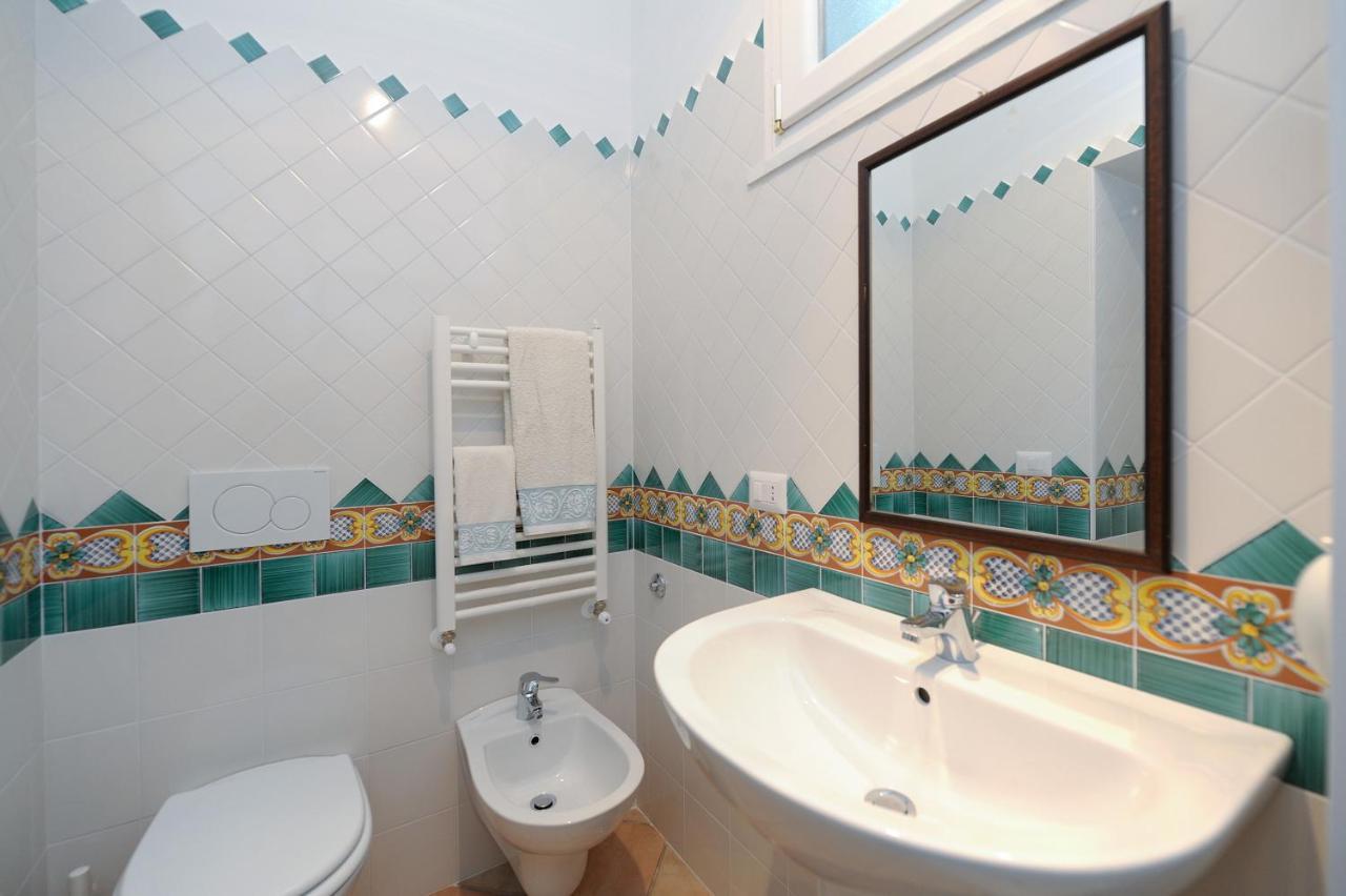 Apartamento Lady Gilda Conca dei Marini Exterior foto